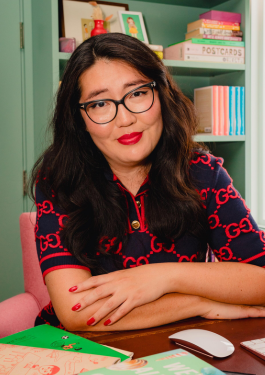 Jenny Han image