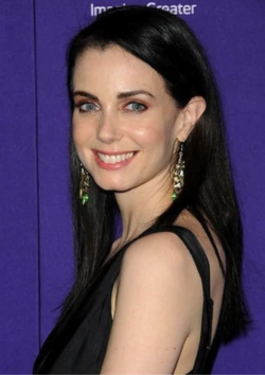 Mia Kirshner image
