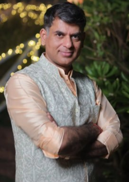 Saurabh Dwivedi image
