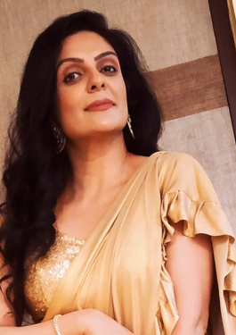 Meenal Kapoor image