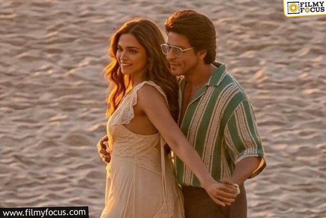 SRK–Deepika Duo Steals The Show